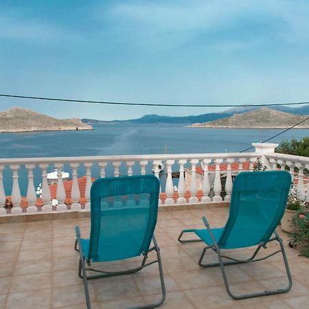 Villa Niovi Chalki Town Екстер'єр фото
